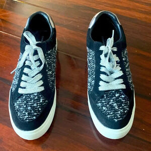 Birdies Cardinal Sneaker in Orbit Boucle Size 11